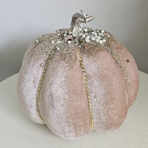 Glam pumpkin